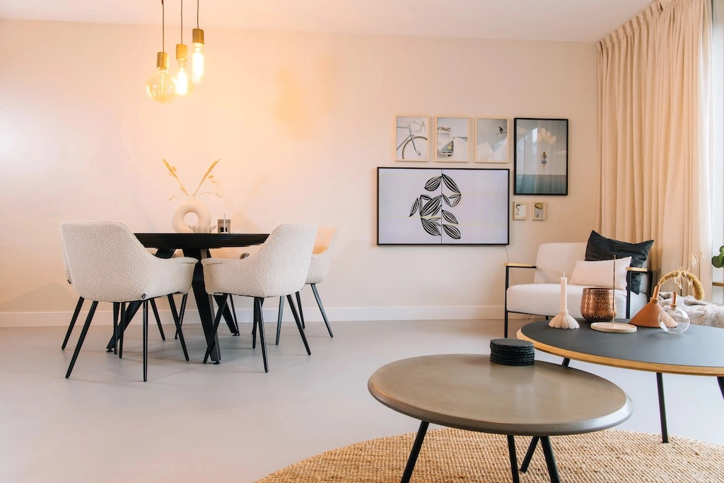 Wat zijn de kosten van een plafond laten stucen. Plafonds stucen ligt aan verschillende factoren vraag een prijsindicatie aan als u meer wilt weten.